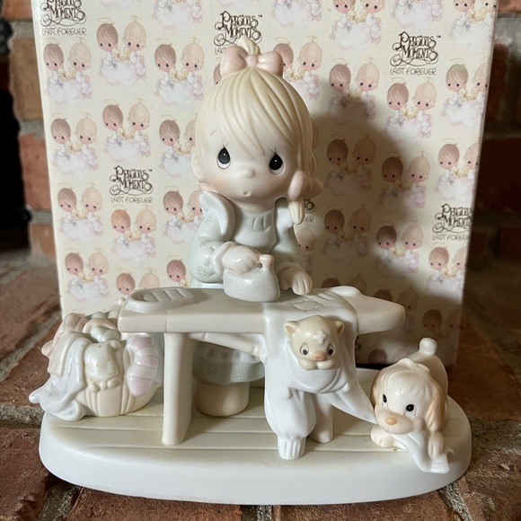 Vtg Precious Moments Press On Figurine w/ Box - Picture 4 of 9